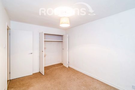 2 bedroom maisonette to rent - Photo 3