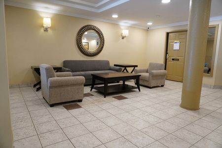 City Place II - Photo 4