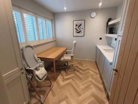 4 bedroom detached house to rent - Photo 3