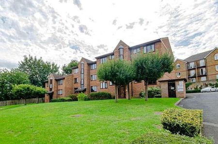 Birkdale Court, Buckland Road, ME16 - Photo 3