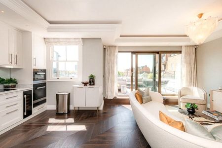 Ain immaculate contemporary two bedroom, two bathrooms apartment on the third floor in a Stucco-fronted building from the early 1860s. EPC rating C | Council Tax Band G - Photo 3