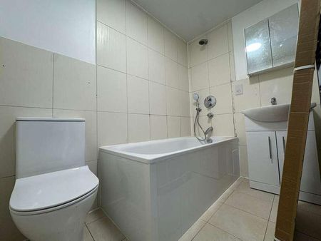 Greenford Road, Greenford, UB6 - Photo 4