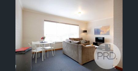 Perfectly Located FULLY FURNISHED Unit - Photo 4