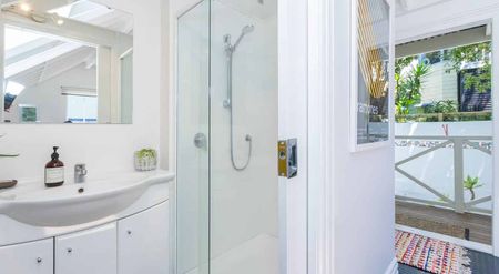 Funky Studio (Fully Furnished) - Photo 4