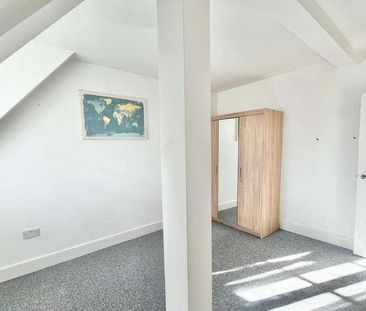 Merrymead House, Brentwood - Month Let, CM15 - Photo 3