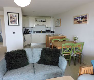 2 bedroom apartment to rent Caroline Way, Sovereign Harbour North, ... - Photo 3
