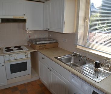 1 Bedroom Property To Rent - Photo 3