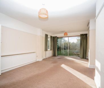 4 bedroom semi-detached house to rent - Photo 2