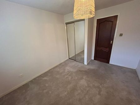 1 bedroom semi-detached house to rent - Photo 3