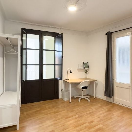 barcelona, Catalonia 08001 - Photo 1