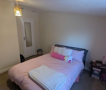 1 bedroom semi-detached house to rent - Photo 5