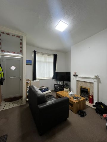 Lever Street, Radcliffe - Photo 4