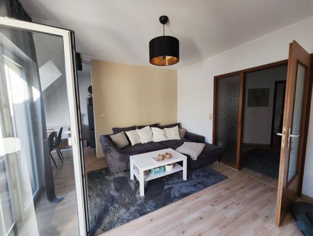 Attraktive 2-Raum-Dachgeschosswohnung Dachterrasse & Stellplatz - Photo 4