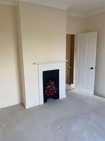 Beccles, NR34 - Photo 2