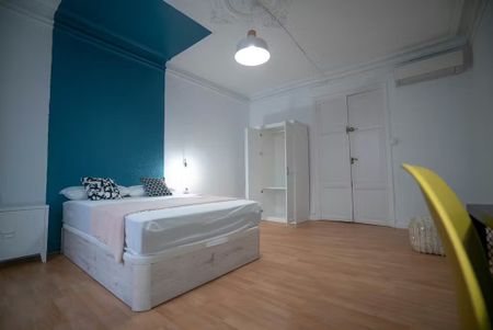 Carrer de lAlmudí, Valencia, Valencian Community 46003 - Photo 5