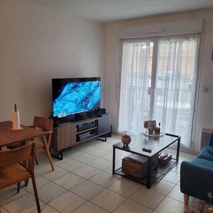 Location Appartement 2 pièces 38m² BAILLEUL 59270 - Photo 2
