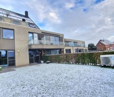 NIEUWBOUWAPPARTEMENT GELEGEN IN CENTRUM ERTVELDE MET GARAGE EN TUIN - Photo 1