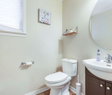 For Lease - 276 Harthill Way, Barrhaven, Ontario - Photo 5