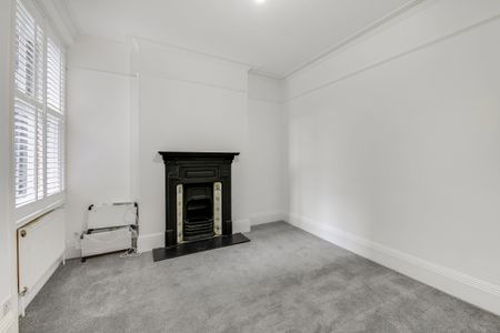 Fulham Road, Fulham, London, SW6 - Photo 3