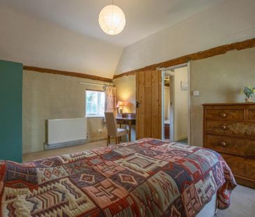 2 bedroom semi-detached house to rent - Photo 6