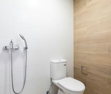 Carrer Isabel la Catòlica, Burjassot, Valencian Community 46100 - Photo 6