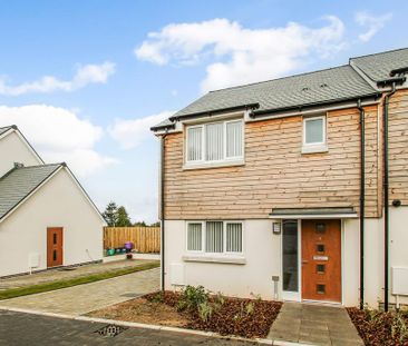 3 bedroom semi-detached house to rent - Photo 6