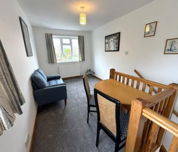 1 Bedroom Apartment To Let - Photo 3