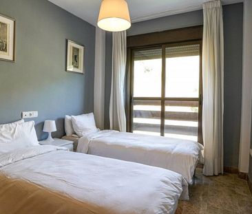 3 bedroom luxury Apartment for rent in Estepona, Spain - Photo 6