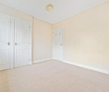 2 bedroom semi-detached house to rent - Photo 5