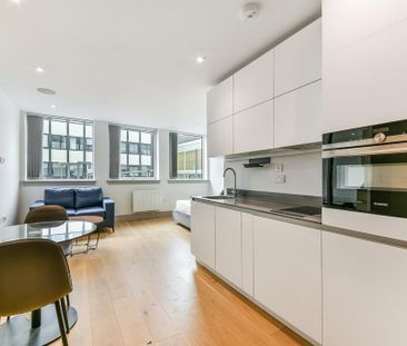 Studio to rent - Photo 4