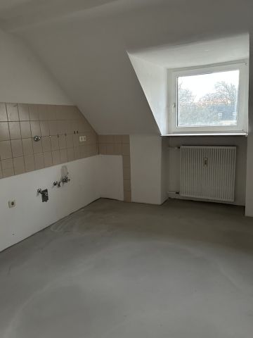 Friedrich-Ebert-Straße 251, 47179 Duisburg - Photo 3