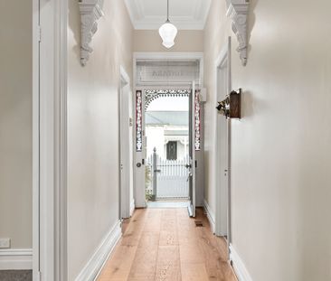 17 Leslie Street, Hawthorn VIC 3122 - House For Rent | Domain - Photo 1