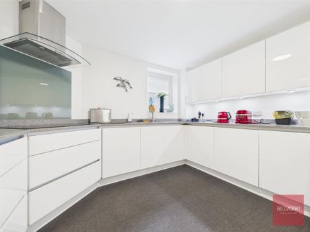 2 bedroom flat to rent - Photo 3