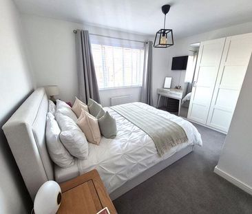 2 bedroom semi-detached house to rent - Photo 5