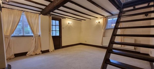 2 bedroom cottage to rent - Photo 1