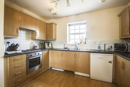 2 bedroom apartment to rent - Photo 3