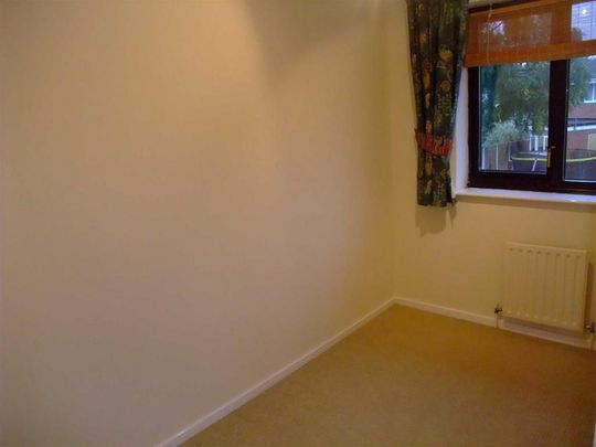 2 bedroom semi-detached house to rent - Photo 1