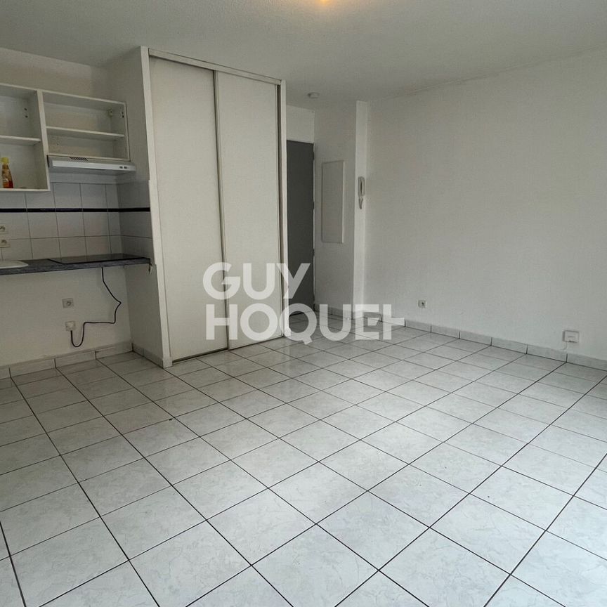 LOCATION d'un appartement T2 (35 m²) à PERPIGNAN - Photo 1