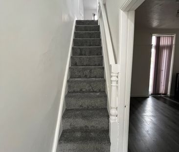 3 Bed Terraced House, Prior Street, L20 - Photo 4
