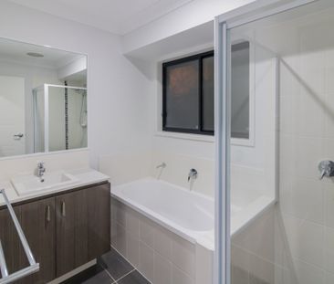 FANTASTIC HOME, EXCELLENT LOCATION! - Photo 6