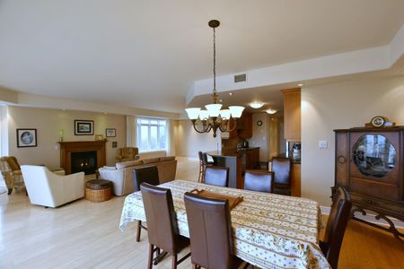 For Lease - 10 Bay Street Unit# PH 3, Blue Mountains, Ontario - Photo 5