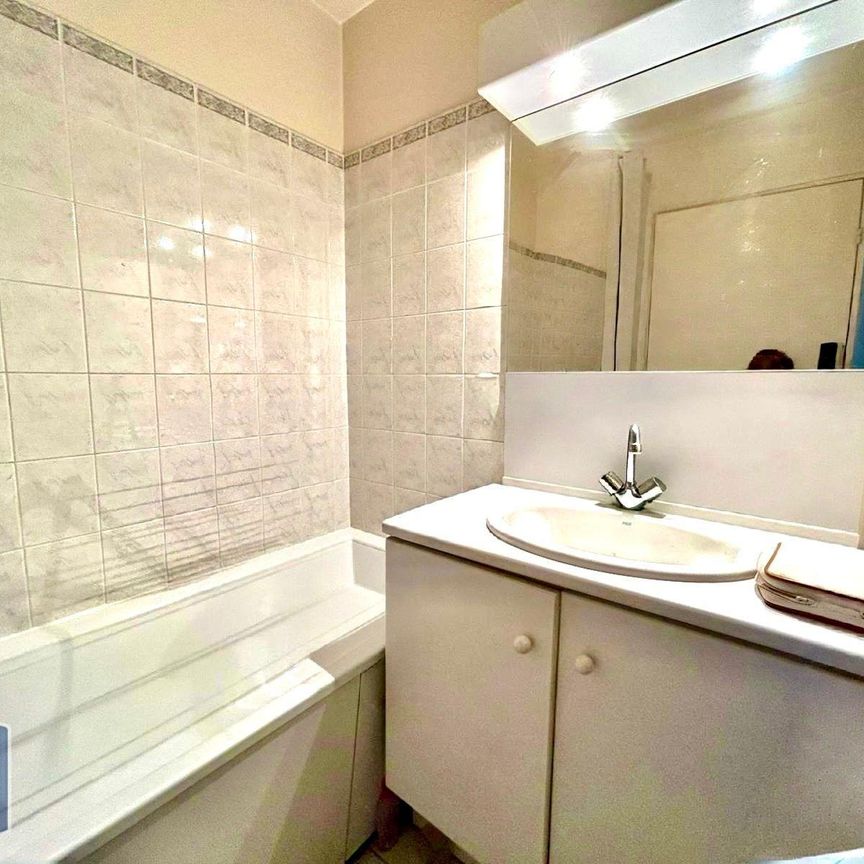 Location Appartement 2 pièces 45m² NOISY LE GRAND 93160 - Photo 1