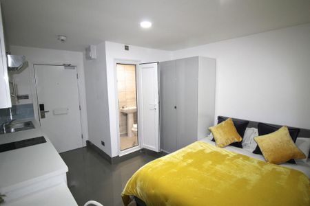 1 bedroom flat to rent - Photo 2
