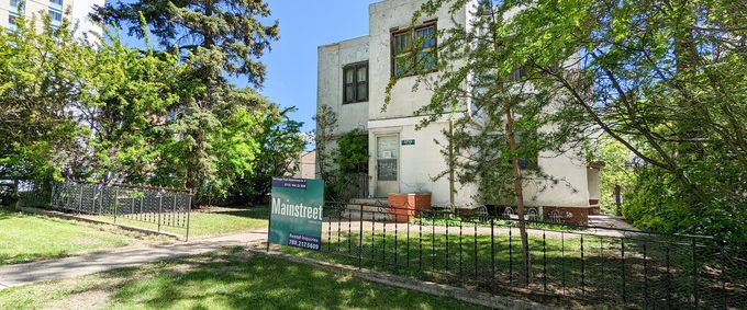 Heritage Trail Apartments 4 | 9715 104 Street NW, Edmonton - Photo 1