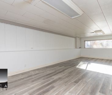 630 29th Street East, North Vancouver (Basement Suite) - Photo 2