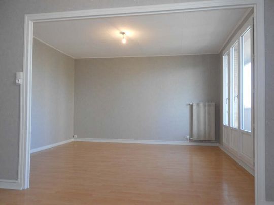 Location Appartement 4 pièces 67m² BESANCON 25000 - Photo 1