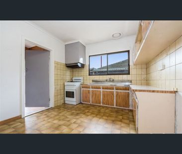 28 Harpur Road, Corio, Vic 3214 - Photo 2