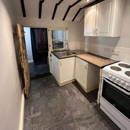 Shipdham, IP25 - Photo 3