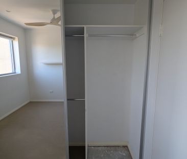 Marrickville - Photo 2