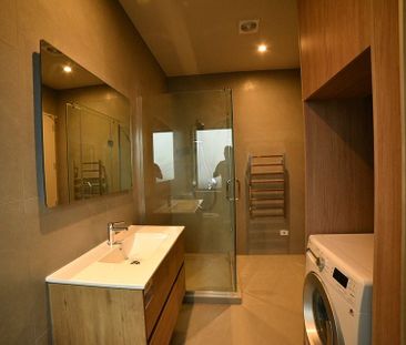 Brand New Modern 2BR Unit in Stanmore Bay! - Photo 5